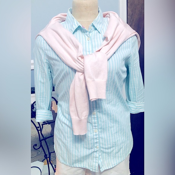 Tommy Hilfiger Button Down Blouse - Picture 2 of 6